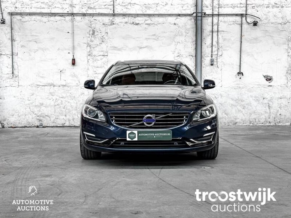 Volvo V60 2.4 D6 AWD Plug-In Hybrid Summum 299PS 2013, -Orig.NL-, 4-SXL-88