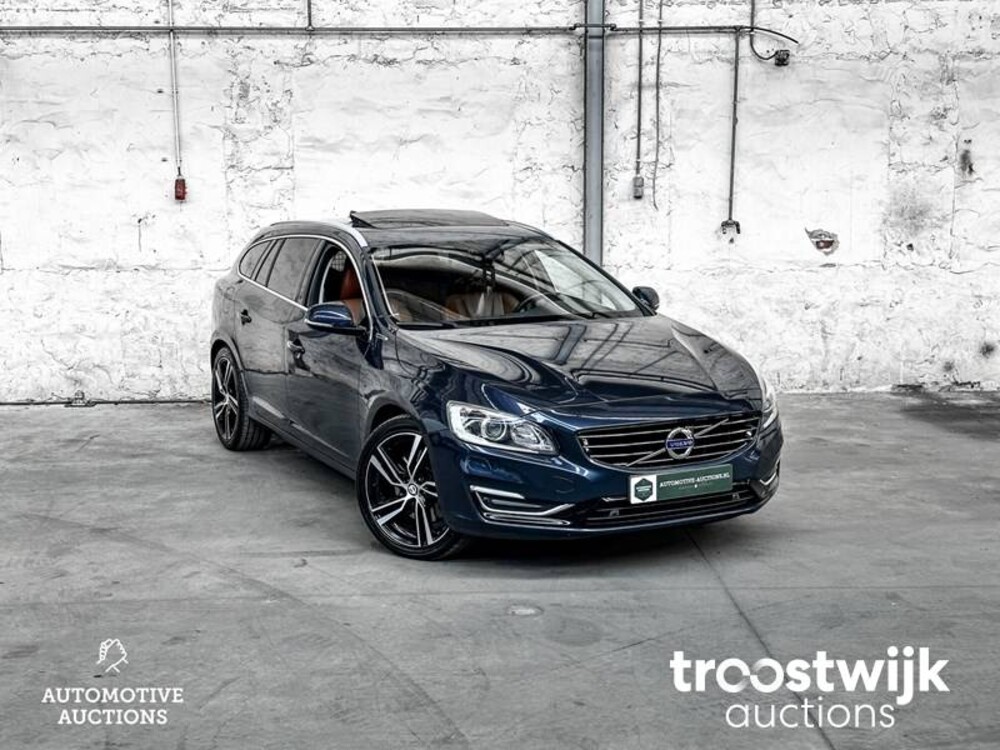 Volvo V60 2.4 D6 AWD Plug-In Hybrid Summum 299PS 2013, -Orig.NL-, 4-SXL-88