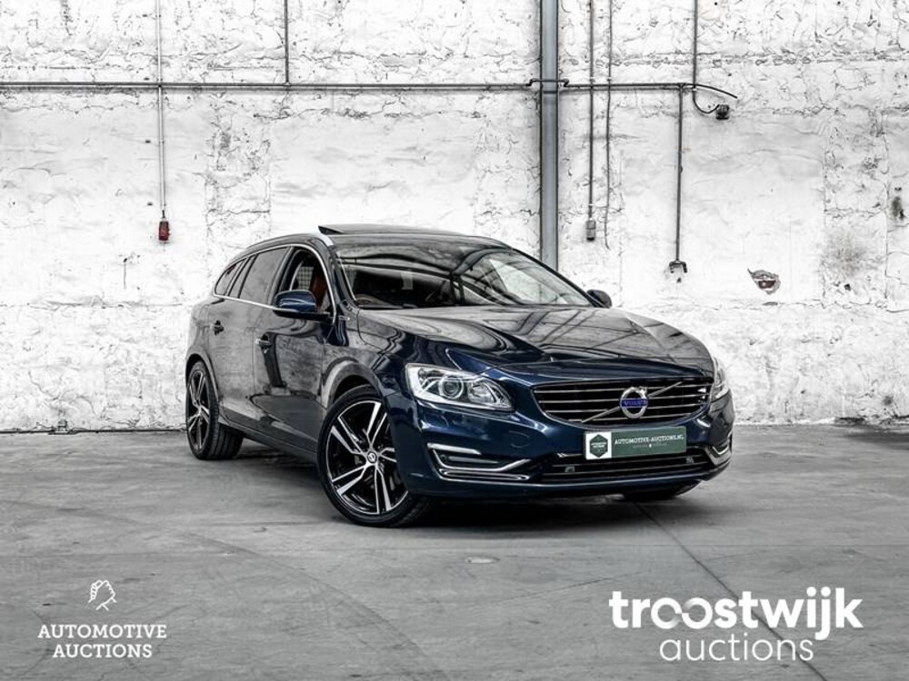 Volvo V60 2.4 D6 AWD Plug-In Hybrid Summum 299PS 2013, -Orig.NL-, 4-SXL-88