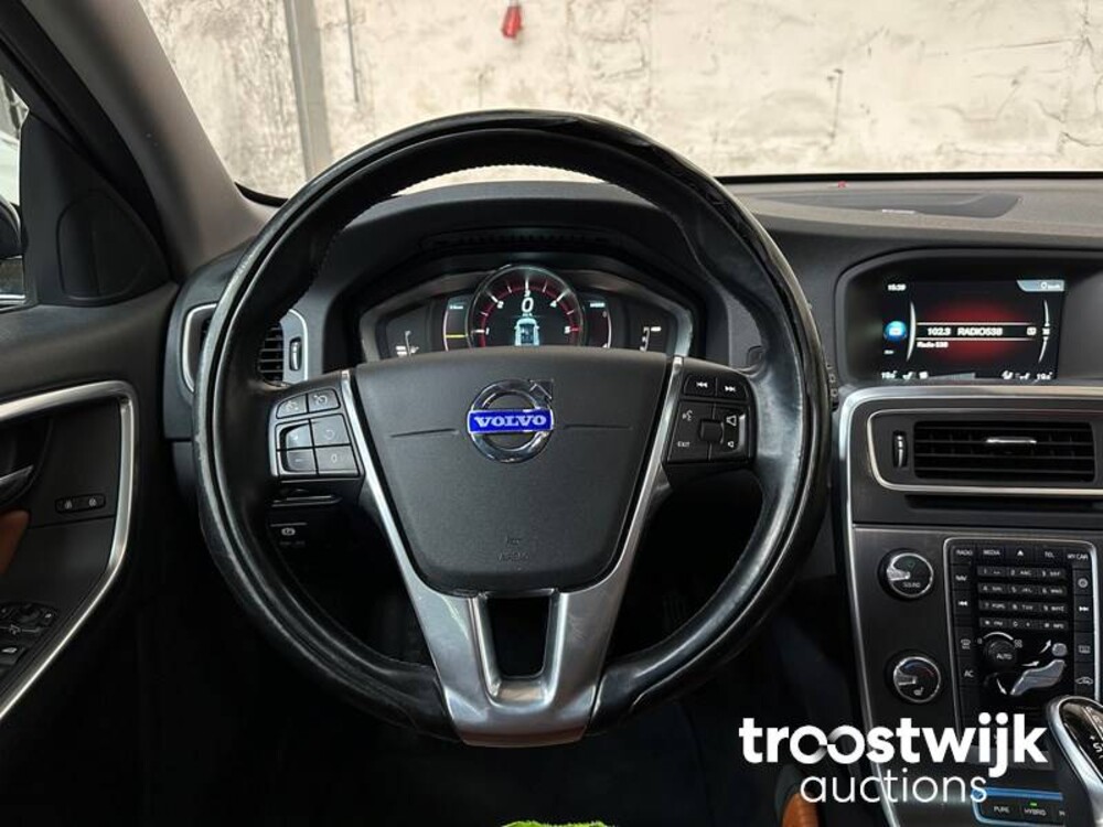 Volvo V60 2.4 D6 AWD Plug-In Hybrid Summum 299PS 2013, -Orig.NL-, 4-SXL-88