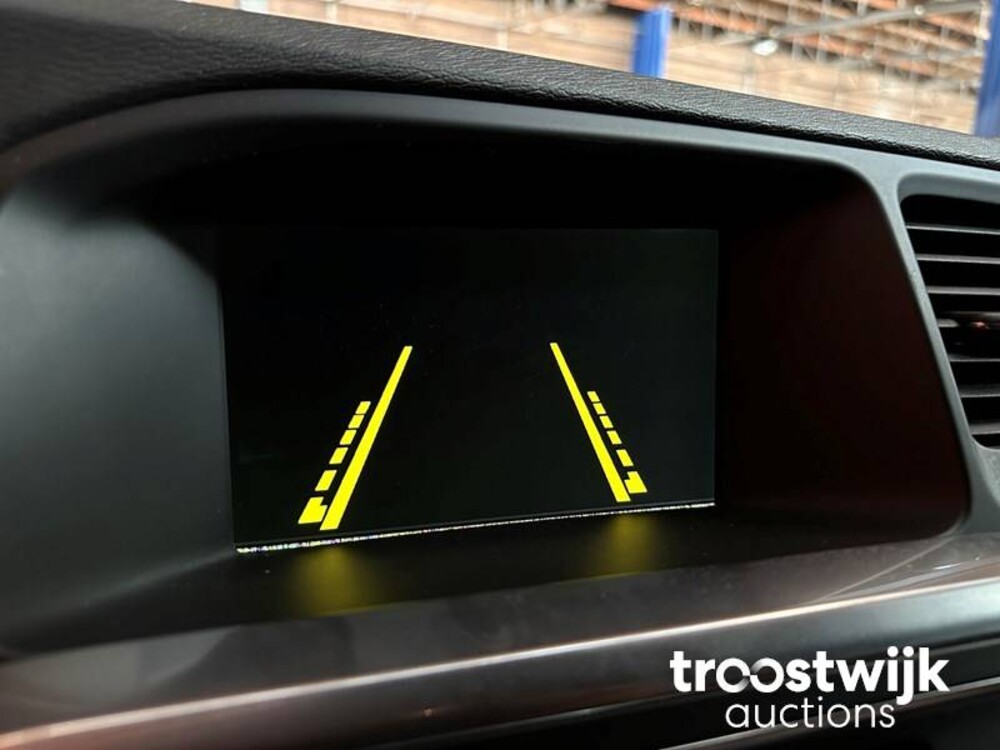 Volvo V60 2.4 D6 AWD Plug-In Hybrid Summum 299PS 2013, -Orig.NL-, 4-SXL-88