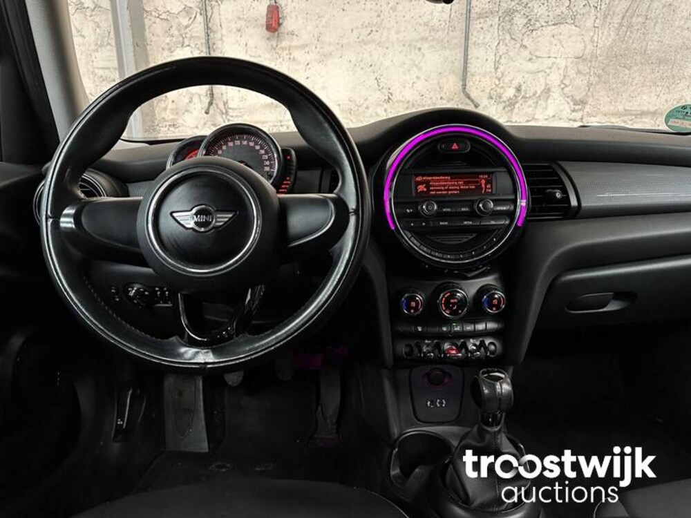 Mini Mini 1.5 One D Salt Bns. 95PS 2015, XK-751-S