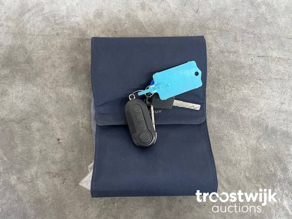 Peugeot Boxer 330 2.0 HDI L1H1 Pre 110PS 2017, -Orig.NL-, V-082-GR