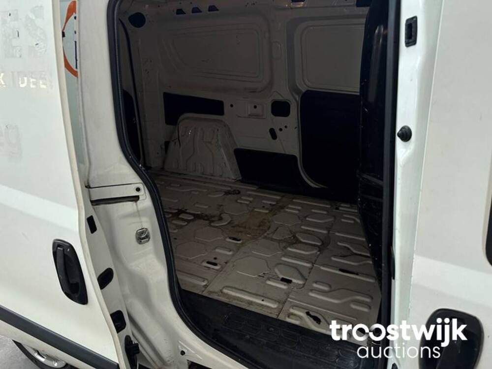 Fiat Doblo Cargo 1.4 T-Jet N.Pow.Maxi 120PS 2015, -Orig.NL-, VN-329-J