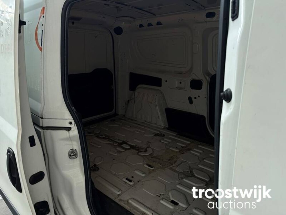 Fiat Doblo Cargo 1.4 T-Jet N.Pow.Maxi 120PS 2015, -Orig.NL-, VN-329-J