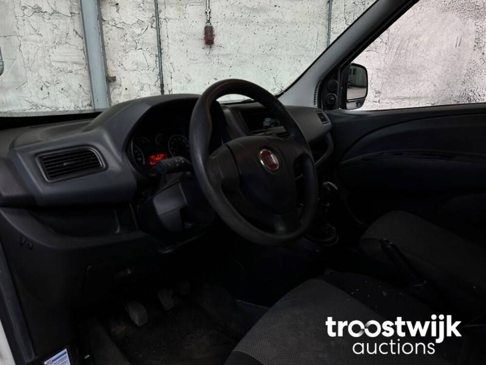Fiat Doblo Cargo 1.4 T-Jet N.Pow.Maxi 120PS 2015, -Orig.NL-, VN-329-J