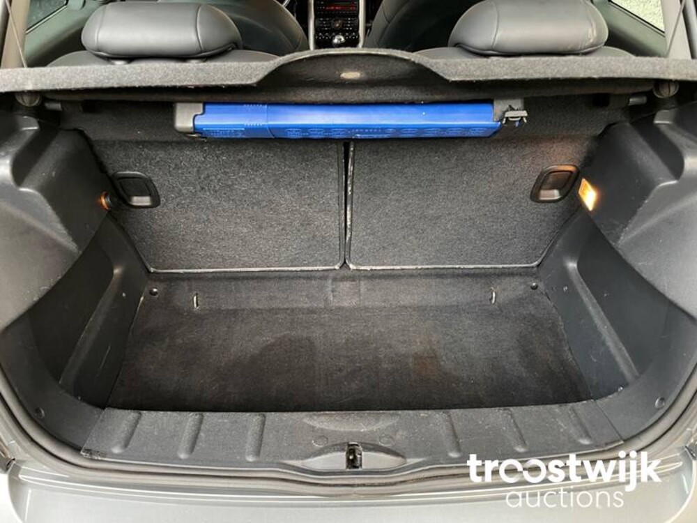 Mini Cooper S 1.6 163PS 2002, 63-HKN-3