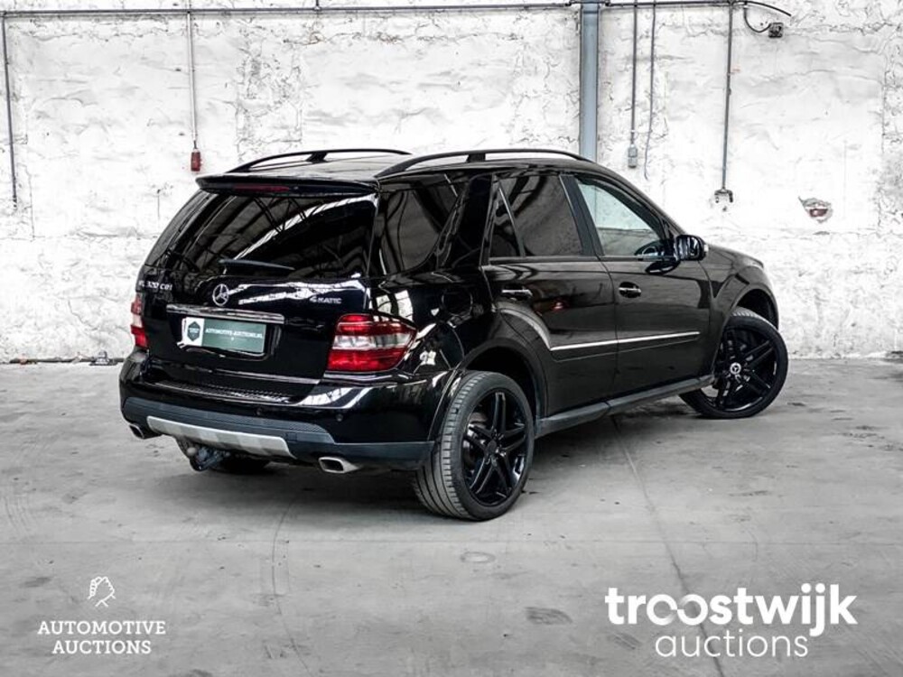 Mercedes-Benz M-klasse 320 CDI 224PS 2008, -Orig.NL-, V-031-ZP