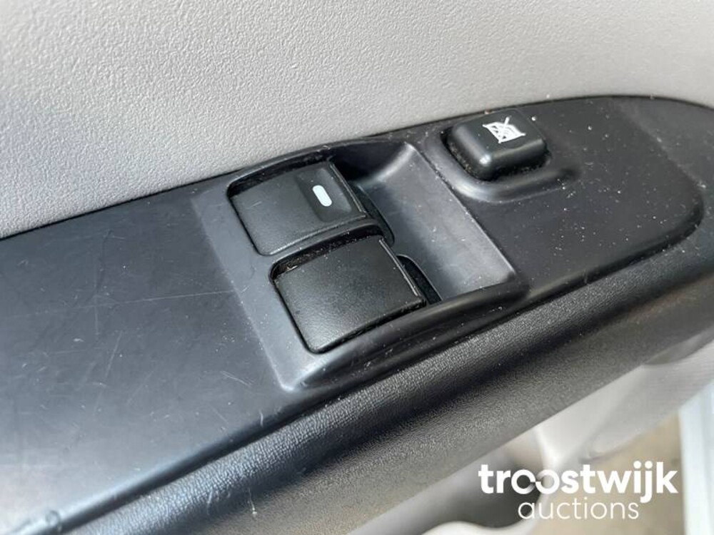 Mitsubishi L200 2.5 DI-D SC Inform  128PS 2011, -Orig.NL-, 4-VSF-31