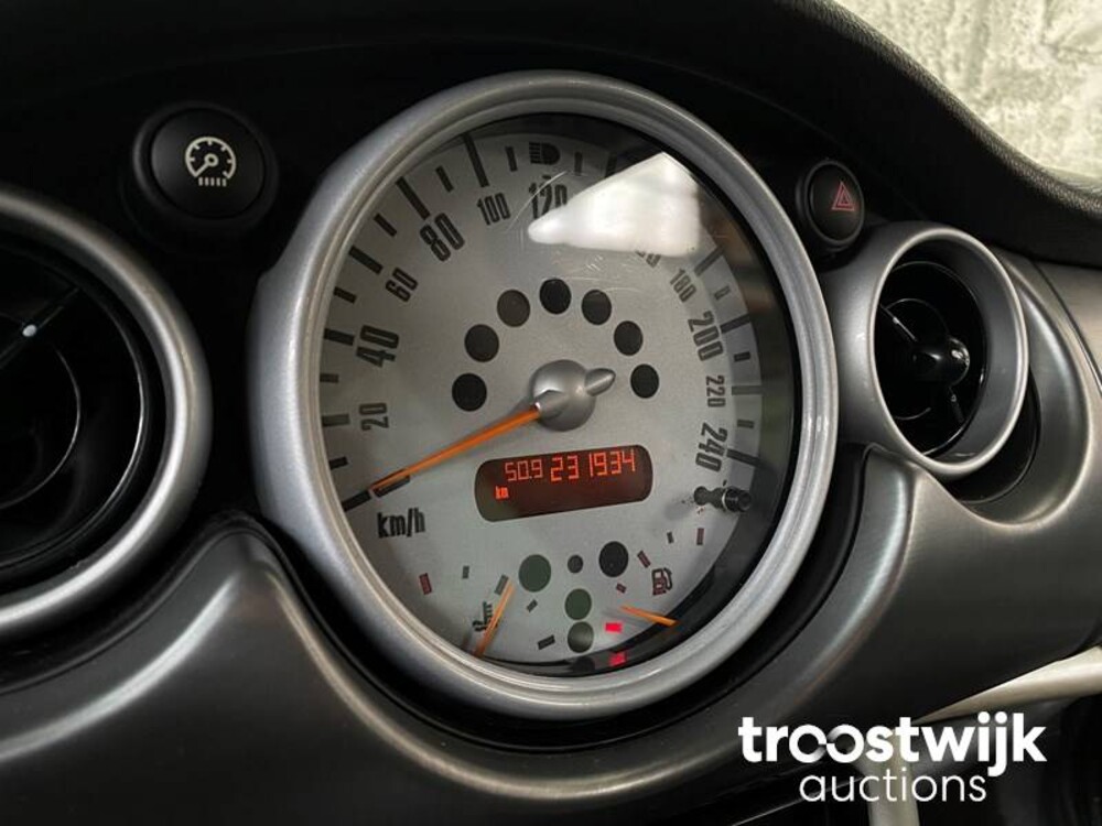 Mini Cooper S 1.6 163PS 2002, 81-HVH-6