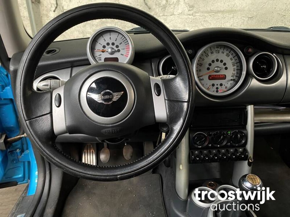 Mini Cooper S 1.6 163PS 2002, 81-HVH-6