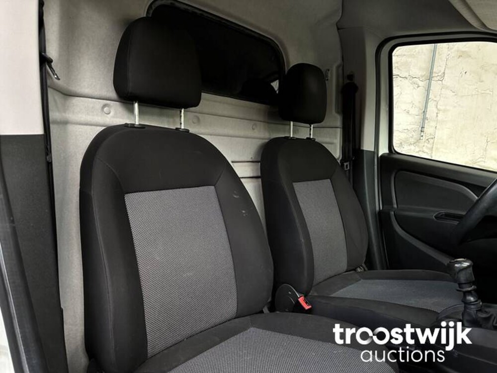 Fiat Doblò Cargo 1.4 T-Jet CNG L1H1 120PS 2015, -Orig.NL-, VS-867-G