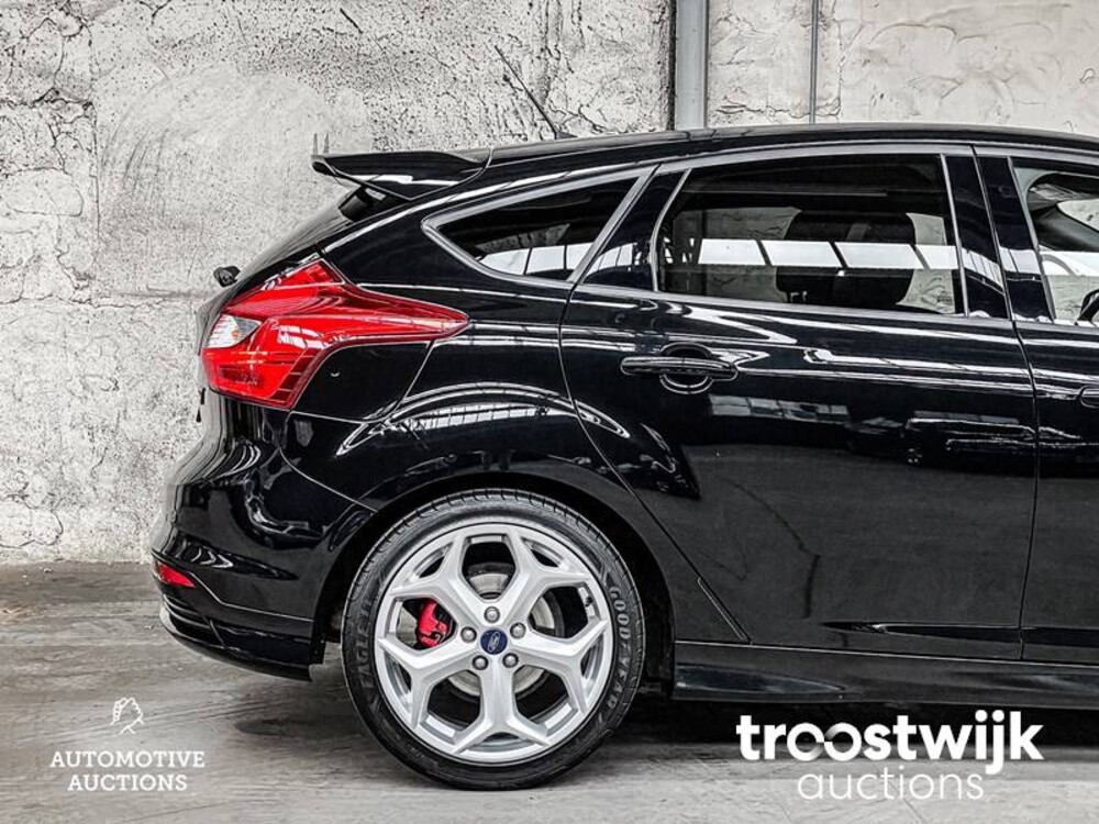 Ford Focus ST-3 2.0 EcoBoost 250PS 2014, K-925-DG