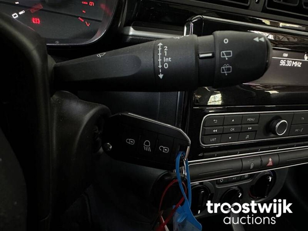 Citroen C3 1.2 PT Feel 82PS 2018, L-059-NF