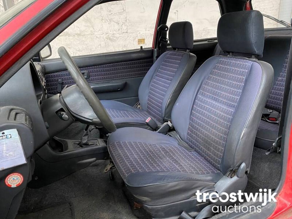 Toyota Starlet 1.3i 75PS 1994, -Orig.NL-, HT-LZ-85