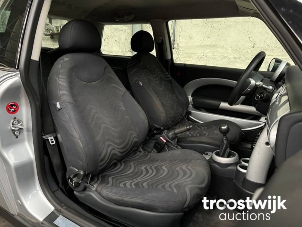 Mini One 1.6 90PS 2001, 86-STB-8