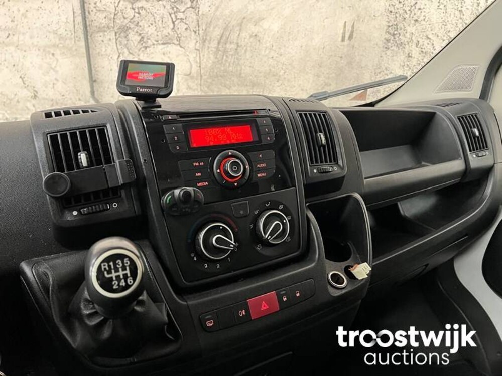 peugeot Boxer 150hp 2012, -Orig.NL-, 1-VXN-14 starr MOBILE WERKSTATT