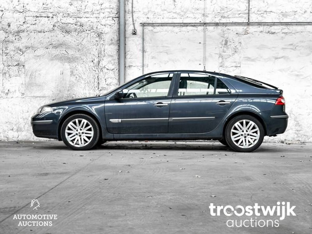 Renault Laguna Privilege 2.0-16V 135PS 2005, -Orig.NL-, 33-SF-NT