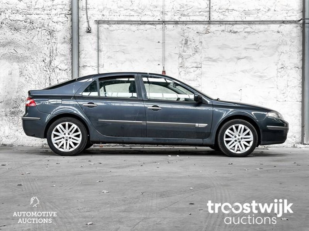 Renault Laguna Privilege 2.0-16V 135PS 2005, -Orig.NL-, 33-SF-NT
