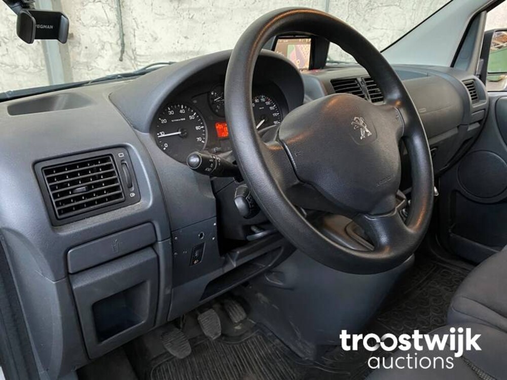 Peugeot Expert 229 2.0 HDI L2H1 128PS 2016 -Orig. NL-, VV-848-X