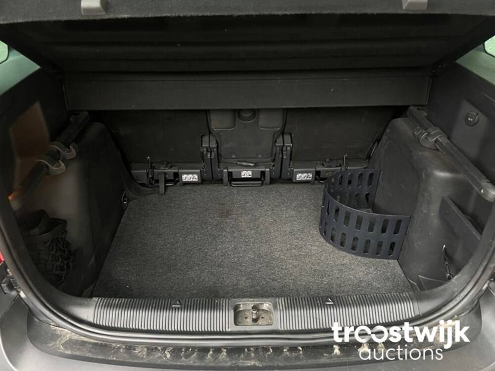 Skoda Yeti Tour 1.4 TSI 122PS 2011 -Orig. NL-, 97-SFT-7