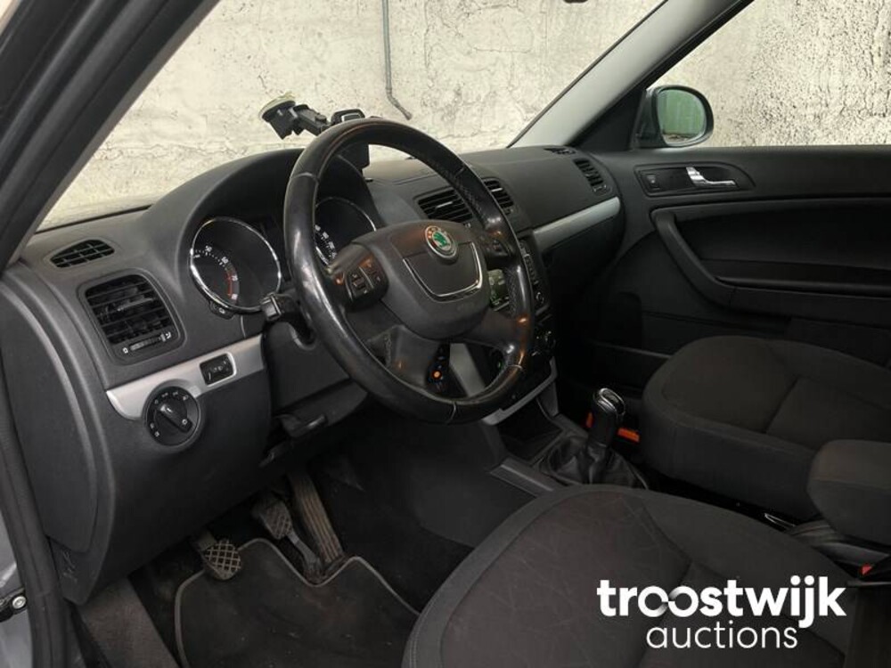 Skoda Yeti Tour 1.4 TSI 122PS 2011 -Orig. NL-, 97-SFT-7