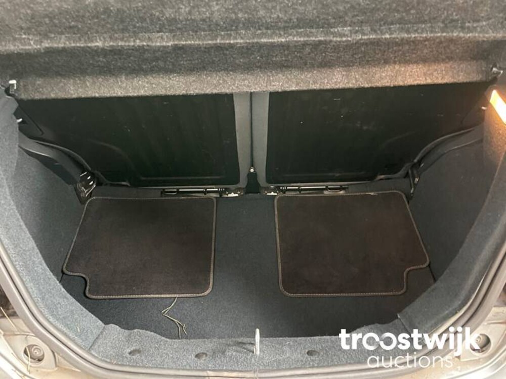 Ford Ka 1.2 Titanium 69PS 2009 -Orig. NL-, 15-JLN-6