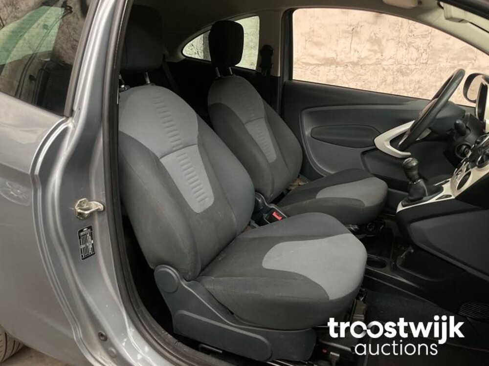 Ford Ka 1.2 Titanium 69PS 2009 -Orig. NL-, 15-JLN-6