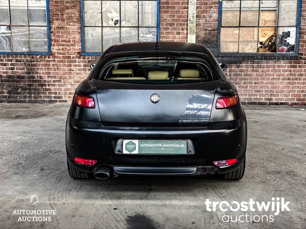 Alfa Romeo GT JTS Distinctive 2.0 166PS 2005 -Orig. NL-,82-RK-ss