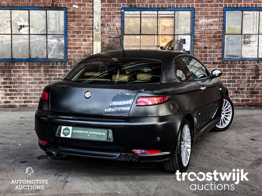 Alfa Romeo GT JTS Distinctive 2.0 166PS 2005 -Orig. NL-,82-RK-ss