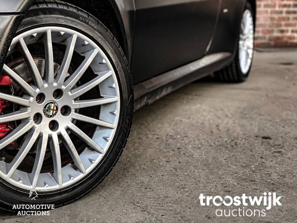 Alfa Romeo GT JTS Distinctive 2.0 166PS 2005 -Orig. NL-,82-RK-ss