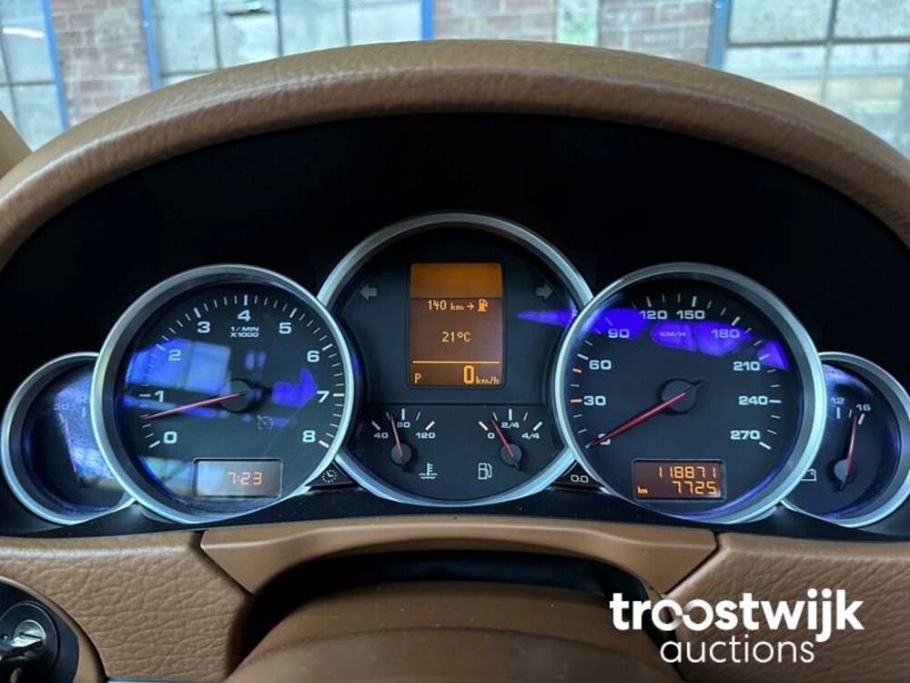 Porsche Cayenne S 4.5 V8  340PS 2005, J-237-SZ