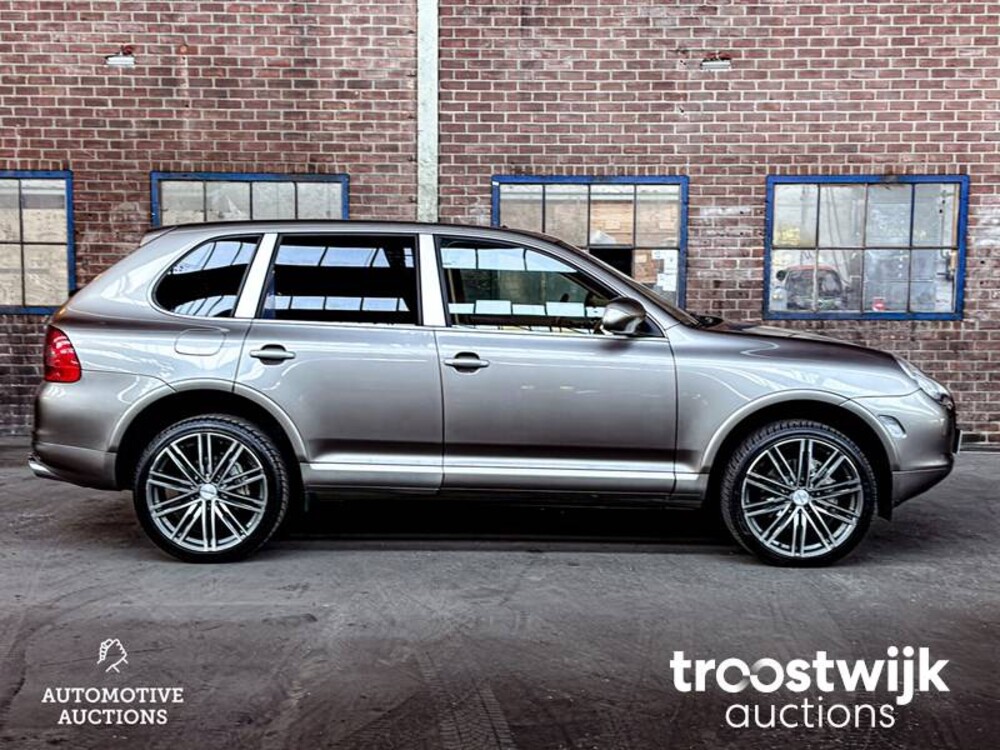 Porsche Cayenne S 4.5 V8  340PS 2005, J-237-SZ