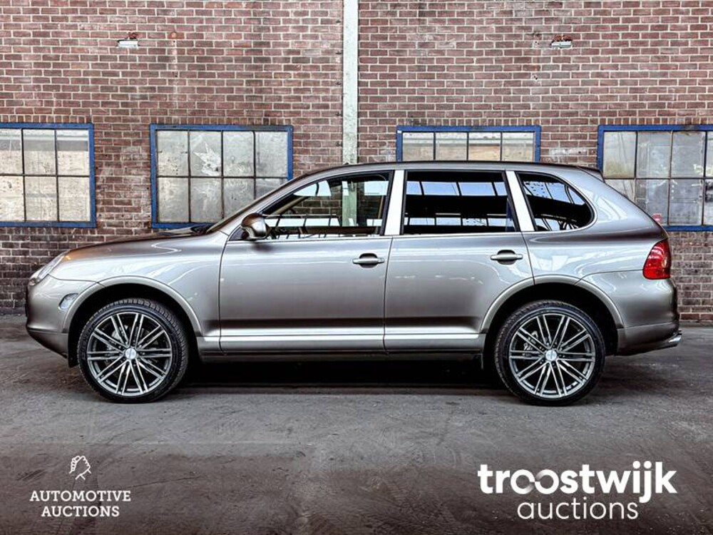 Porsche Cayenne S 4.5 V8  340PS 2005, J-237-SZ