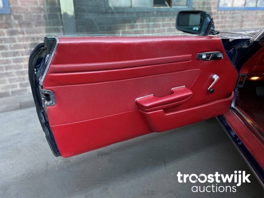 Mercedes-Benz 280SL SL-Klasse 185pk