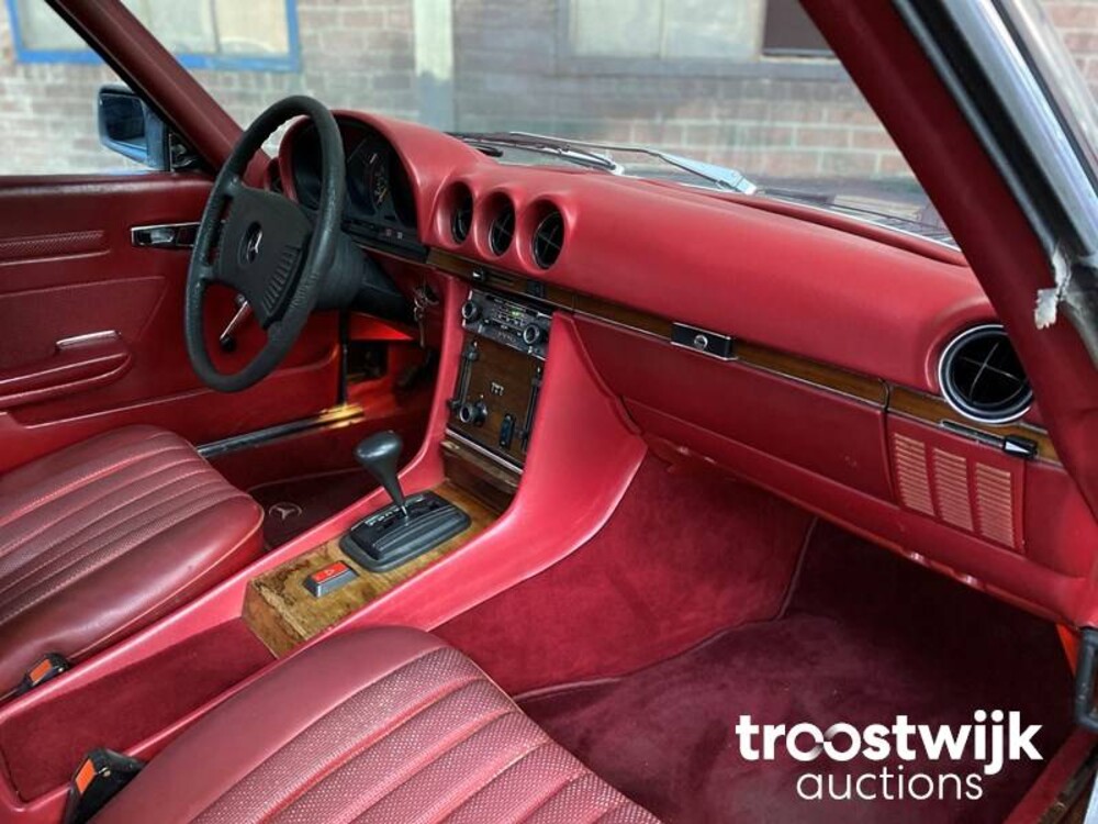 Mercedes-Benz 280SL SL-Klasse 185pk