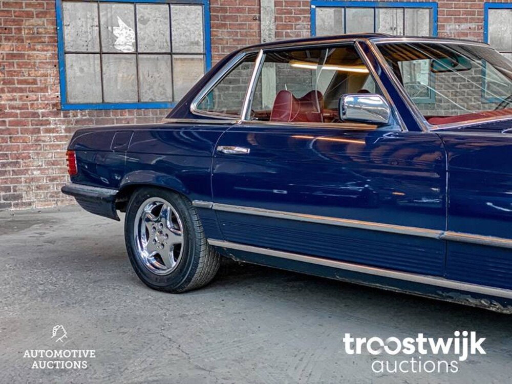 Mercedes-Benz 280SL SL-Klasse 185pk