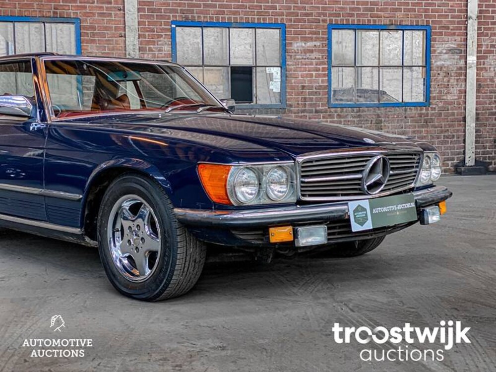 Mercedes-Benz 280SL SL-Klasse 185pk