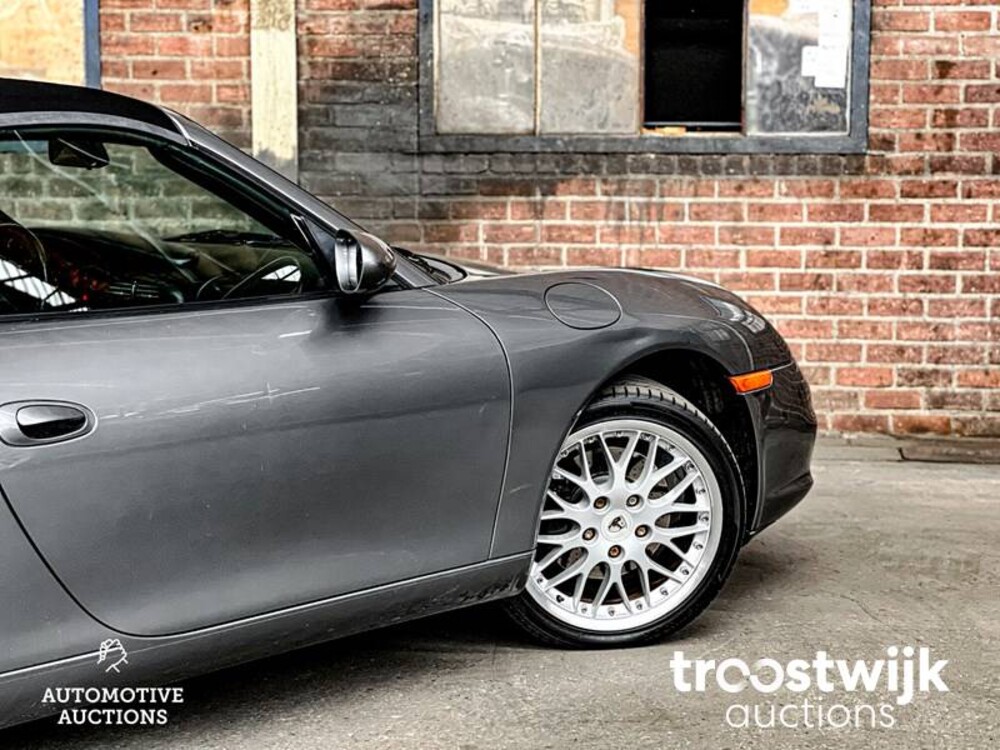 Porsche  911 996 3.4 Carrera  Cabriolet 300pk 2003