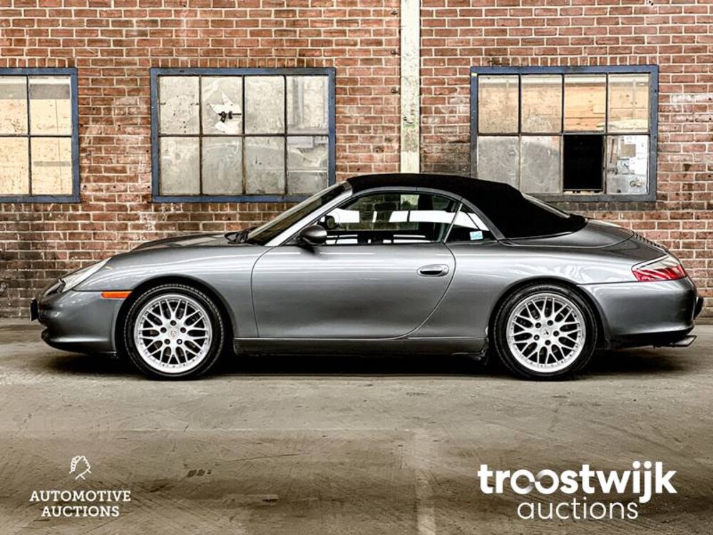 Porsche  911 996 3.4 Carrera  Cabriolet 300pk 2003