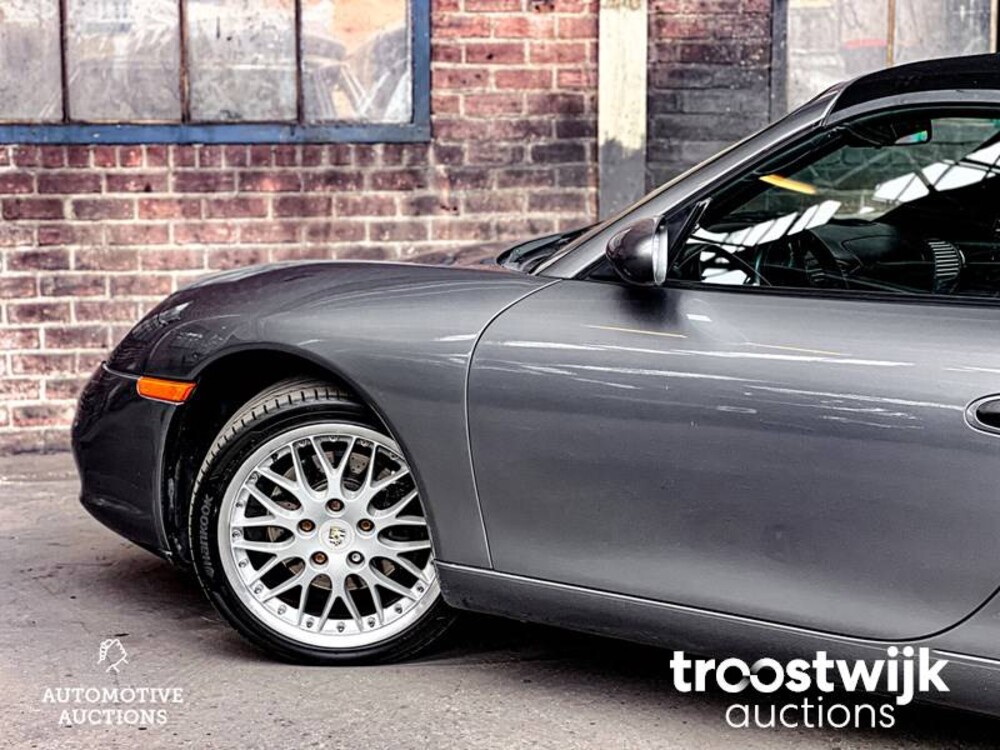 Porsche  911 996 3.4 Carrera  Cabriolet 300pk 2003