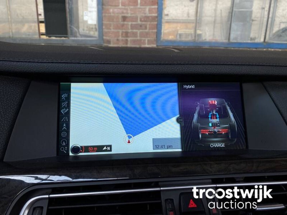 BMW ActiveHybrid7 F04 4.4 V8 465pk 2011 7-serie 