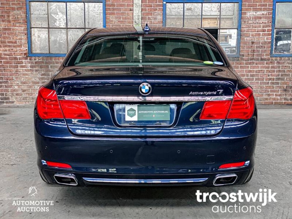 BMW ActiveHybrid7 F04 4.4 V8 465pk 2011 7-serie 