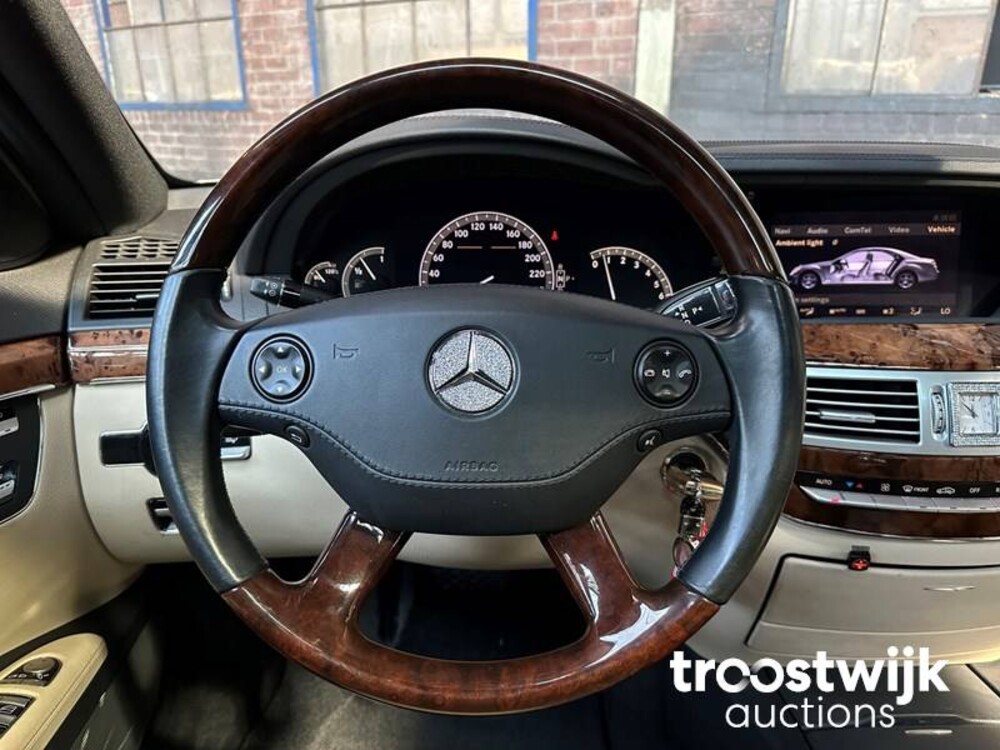 Mercedes-Benz S500L 5.5 V8 S500 388pk 2006 -Youngtimer-