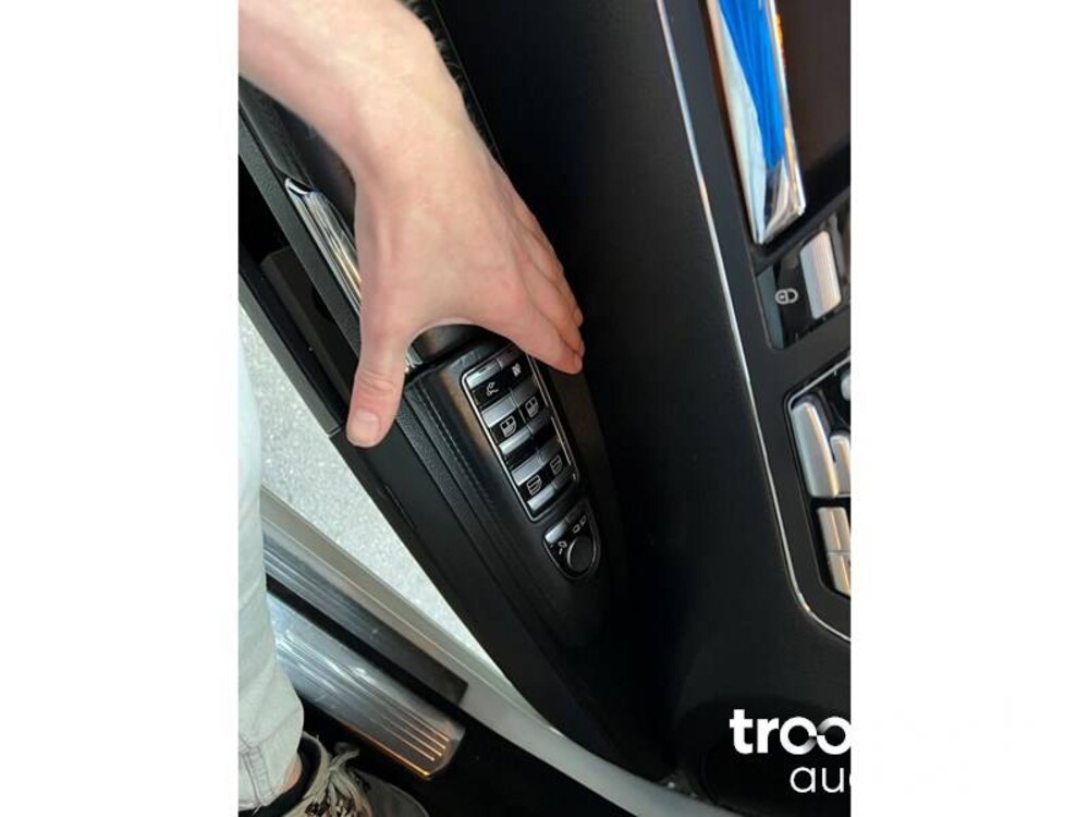 Mercedes-Benz S500L 5.5 V8 388pk 2006 -Youngtimer-