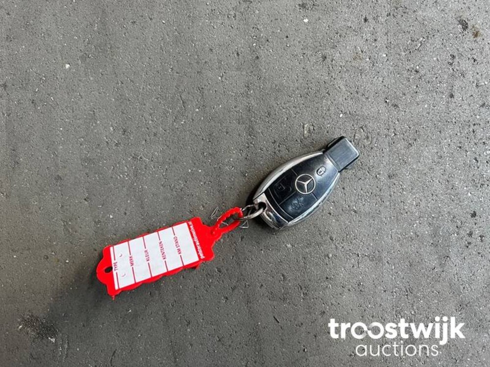 Mercedes-Benz S500L 5.5 V8 388pk 2006 -Youngtimer-