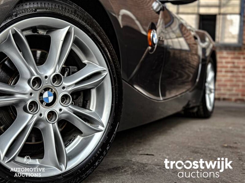 BMW Z4 3.0i S SMG E85  231pk 2005 -Youngtimer-