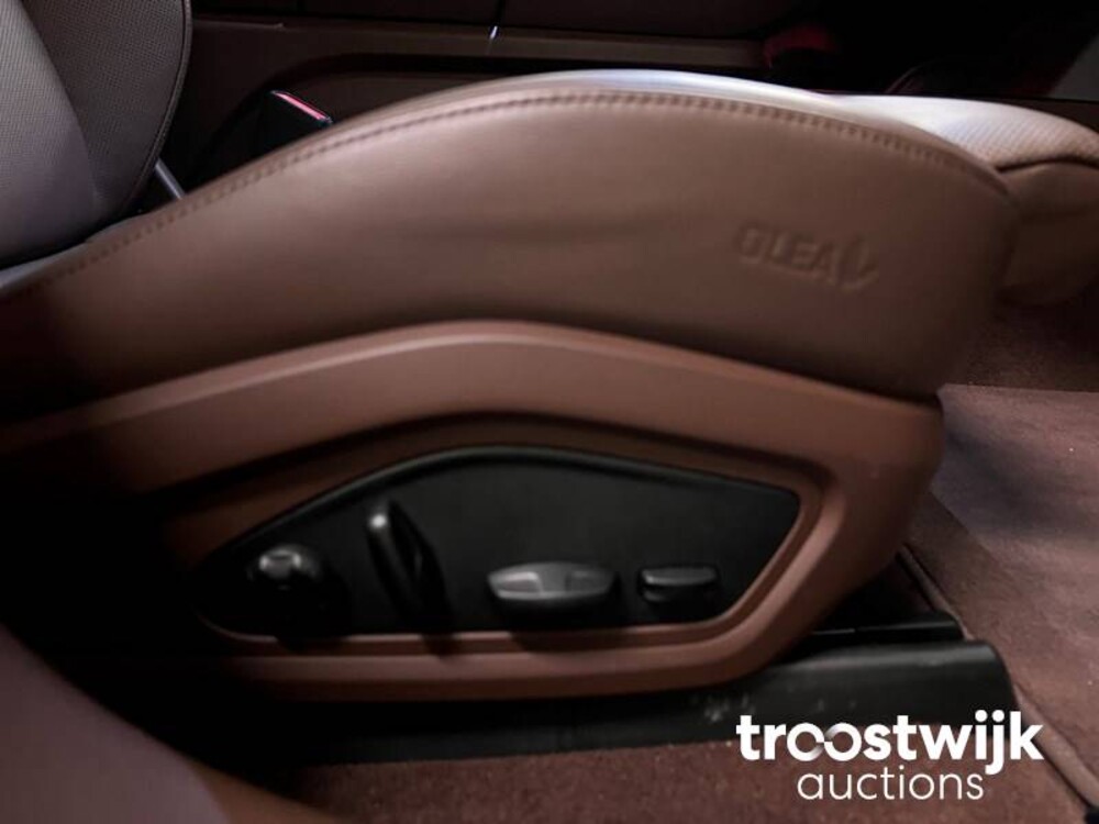 Porsche Taycan 4S PERFORMANCE  Sport-Design Sport-Chrono 489hp 2020