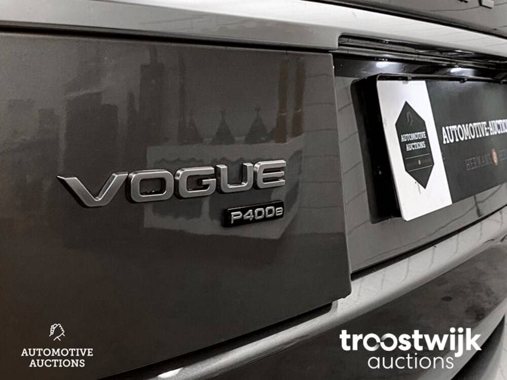 Land Rover Range Rover P400e LWB Vogue Car