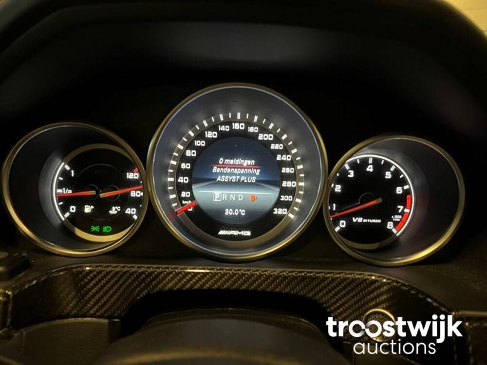 Mercedes-Benz E63 AMG 5.5 V8 4Matic 557PS 2014, S-420-BS